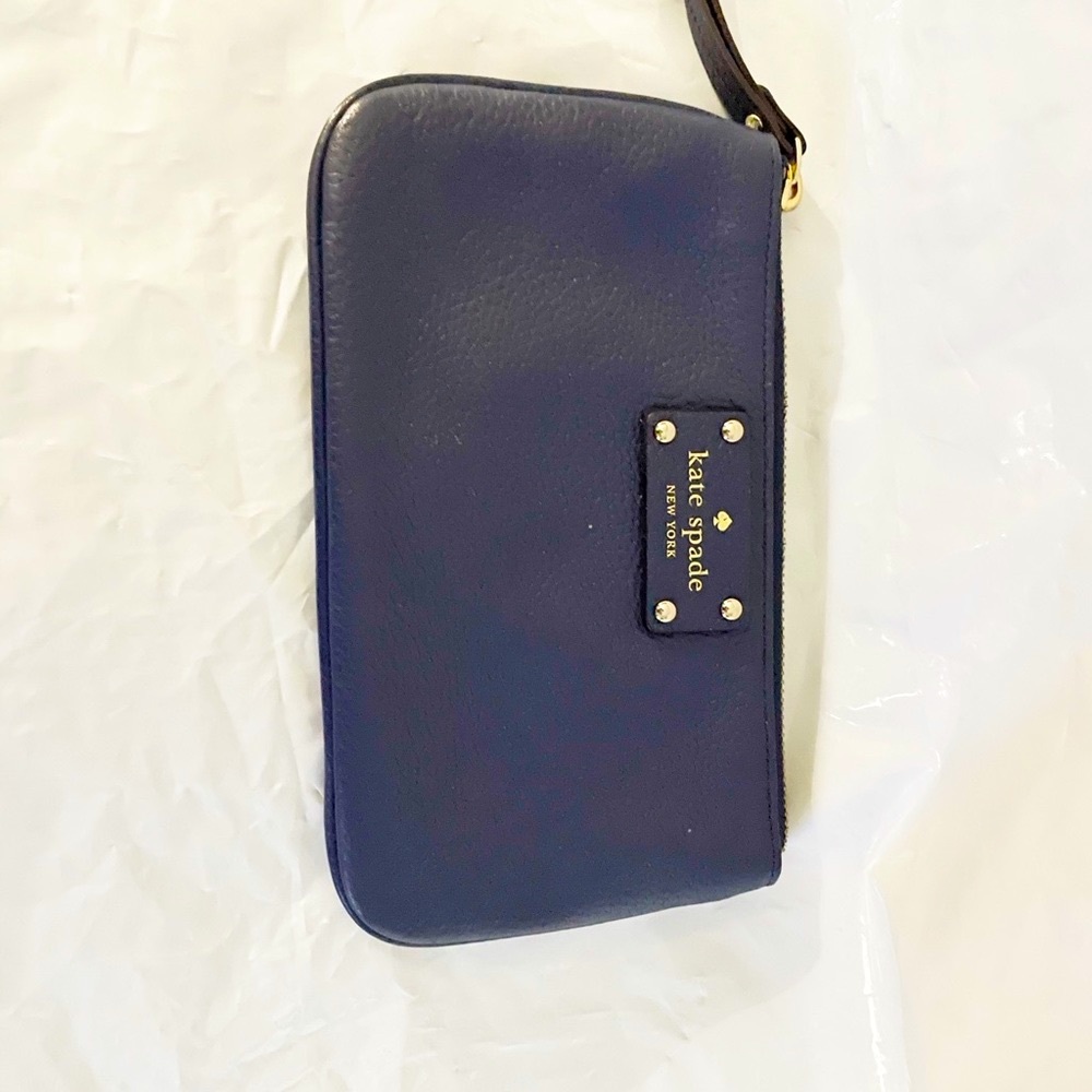 Kate Spade New York wristlet